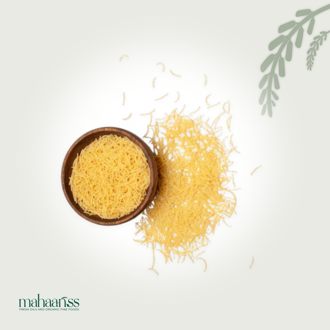 Wooden bowl with yellow lentils on a white background, featuring the brand 'maharani'.